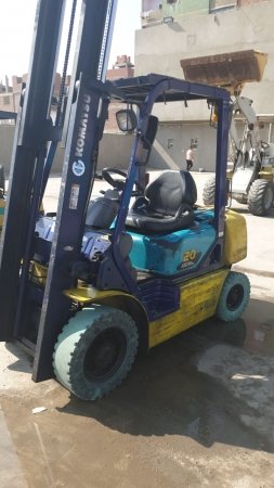 كلارك كوماتسو 2 طن