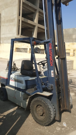 كلارك كوماتسو 2,5 طن