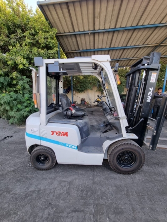 كلارك تى سى ام حموله 2.5 طن