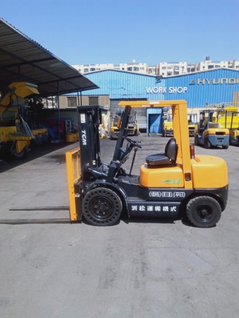 كلارك 3 طن تى سى ام