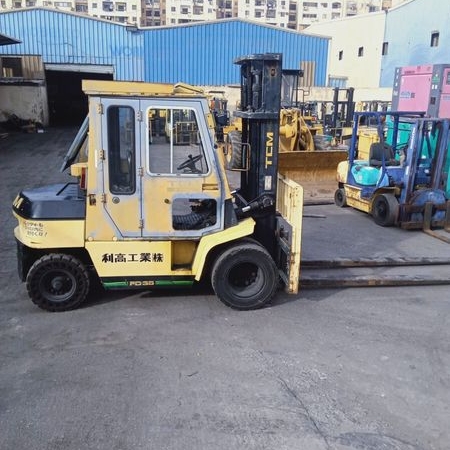 كلارك تى سى ام حمولة 3.5 طن