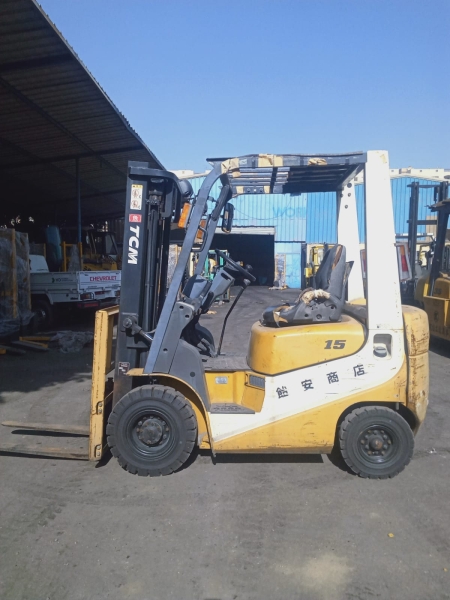 كلارك تى سى ام حمولة 1.5 طن