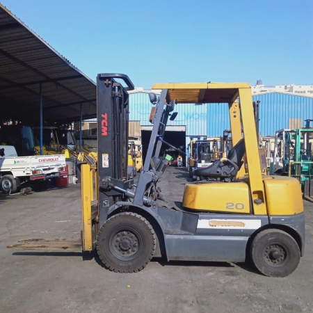 كلارك تى سى ام حمولة 2 طن