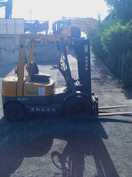 كلارك تى سى ام حمولة 2 طن