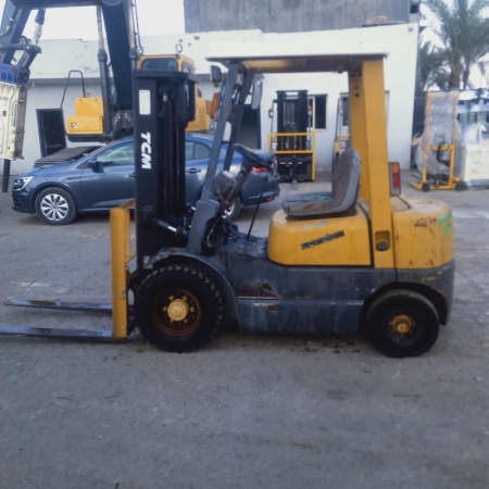 كلارك تى سى ام حمولة 2 طن