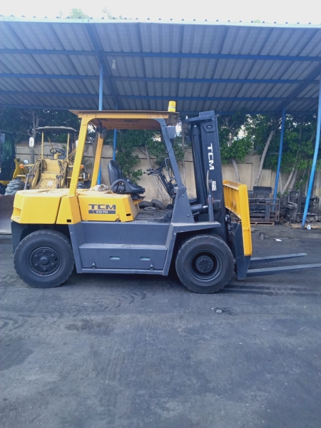 كلارك تى سى ام حمولة 7 طن