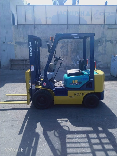 كلارك كوماتسو حمولة 1.5 طن