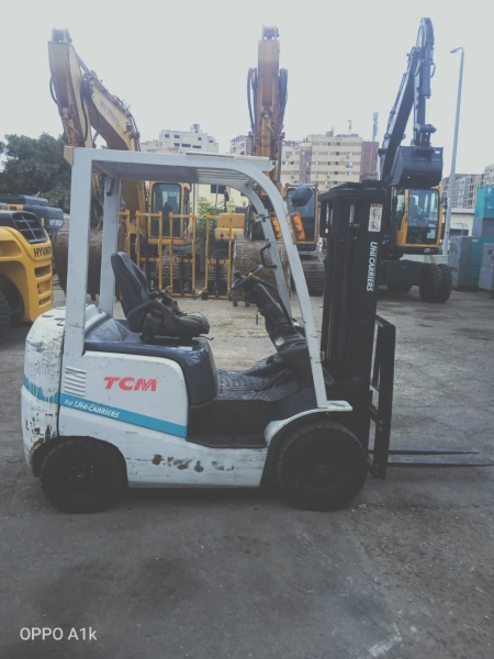 كلارك تى سى ام حمولة 1.5 طن