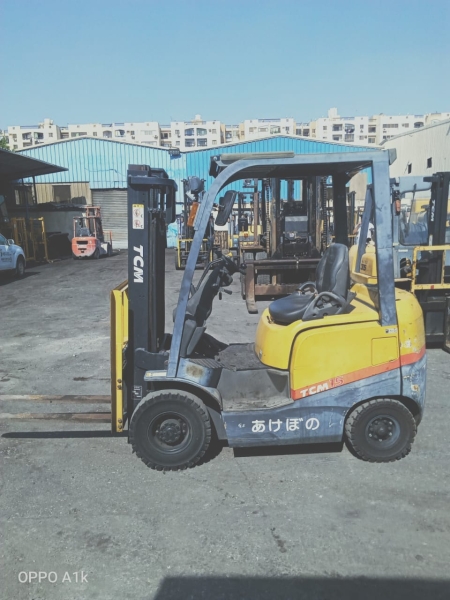 كلارك تى سى ام حمولة 1.5 طن