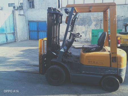 كلارك تى سى ام حمولة 1.5 طن