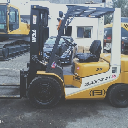 كلارك تى سى ام حمولة 3طن