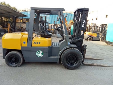 كلارك تى سى ام حمولة 5 طن