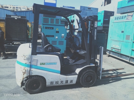 كلارك تى سى ام حمولة 1.800طن