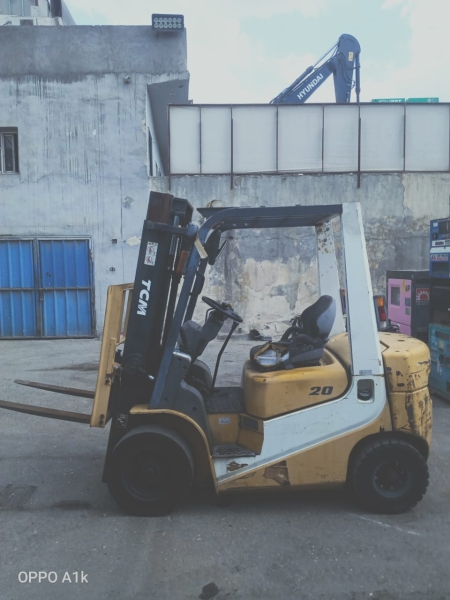 كلارك تى سى ام حمولة 2 طن