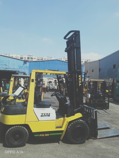 كلارك تى سى ام حمولة 3 طن