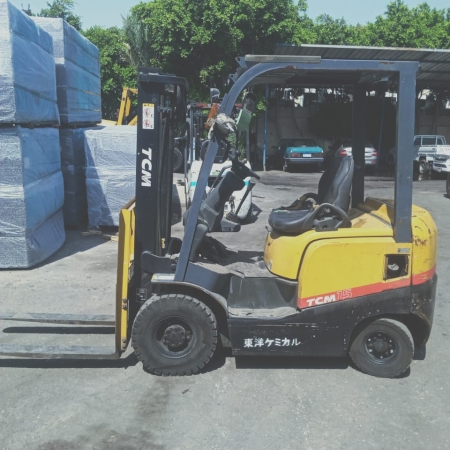 كلارك تى سى ام حمولة 1.5 طن