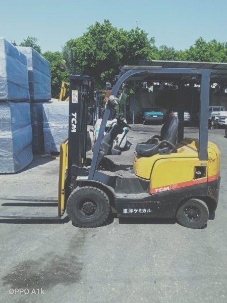 كلارك تى سى ام حمولة 1.5 طن