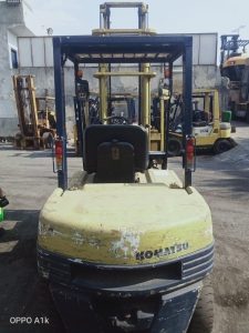 كلارك كوماتسو