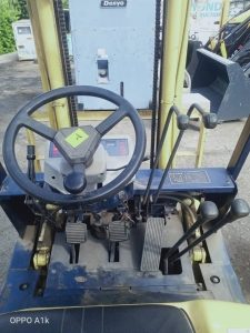 كلارك كوماتسو 