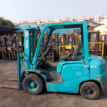 كلارك تي سي ام 2.5 طن