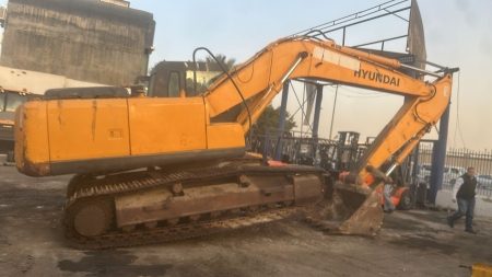 حفار هيونداي