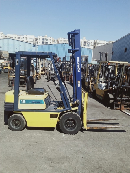 كوماتسو حموله1.5طن