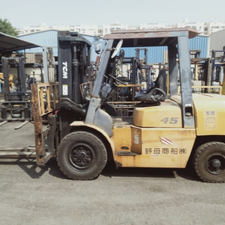 شركه ايجيبكو للمعدات كلارك تي سي ا